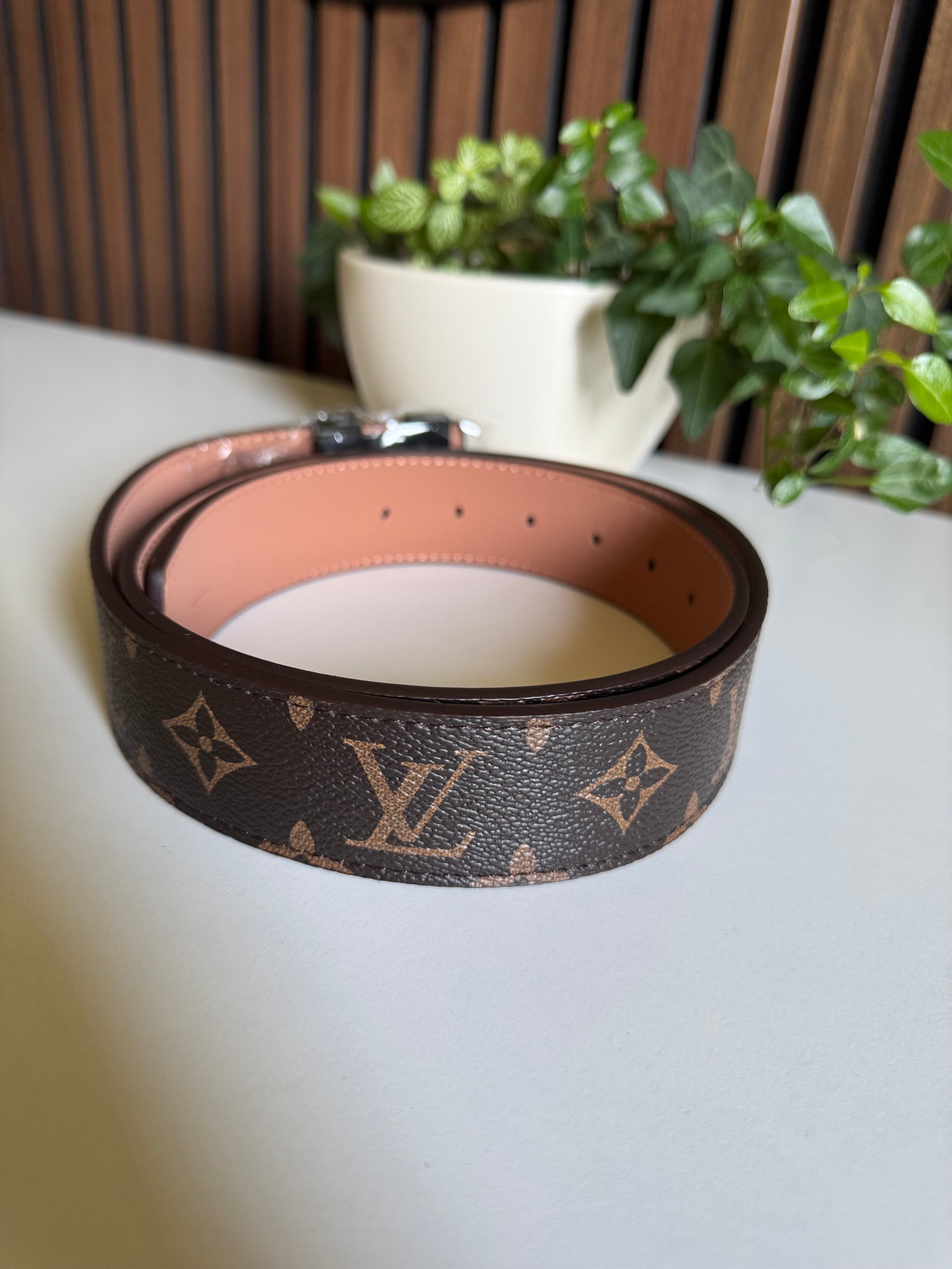 Lv Belt Modell (13)