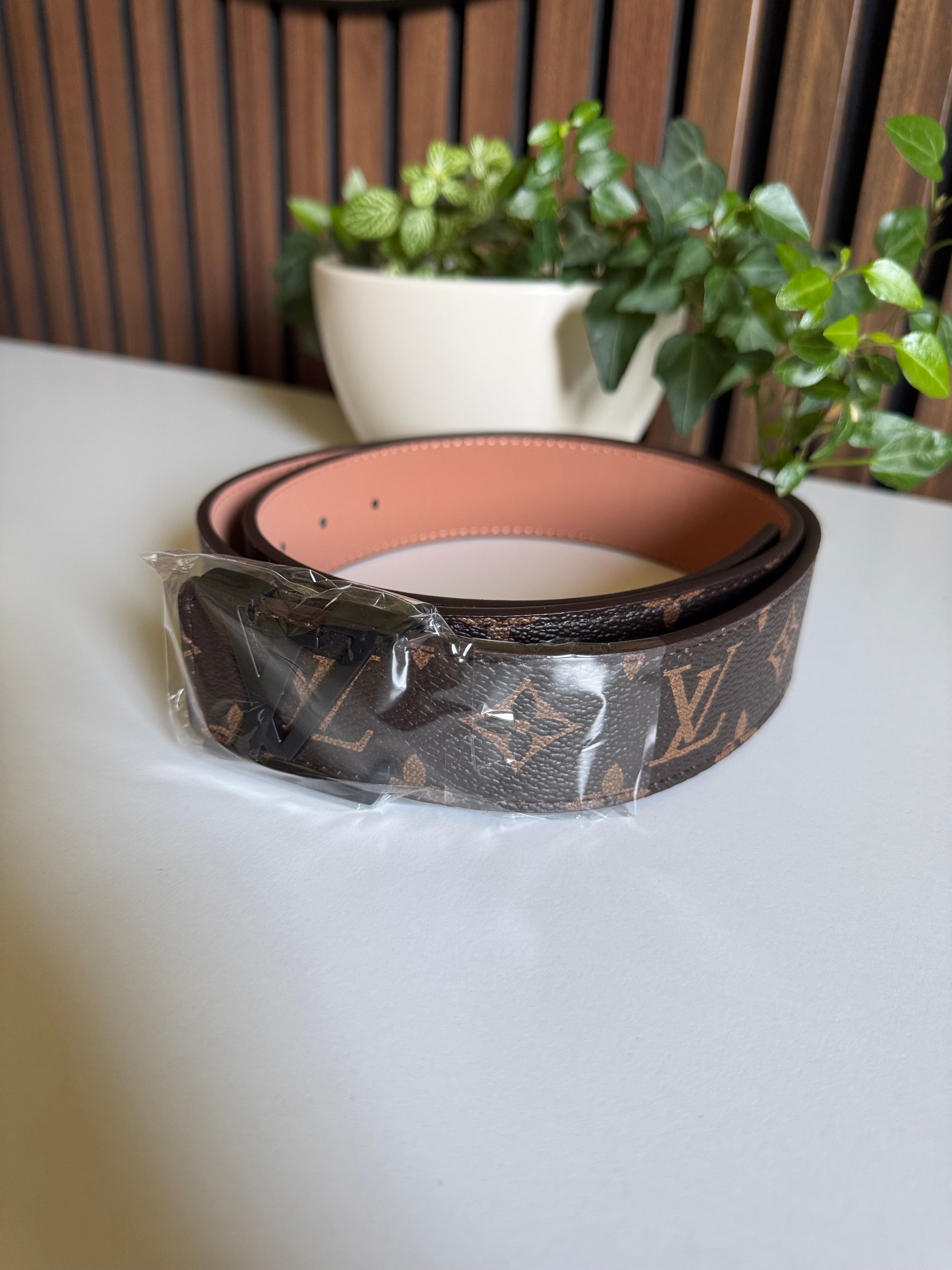 Lv Belt Modell (13)