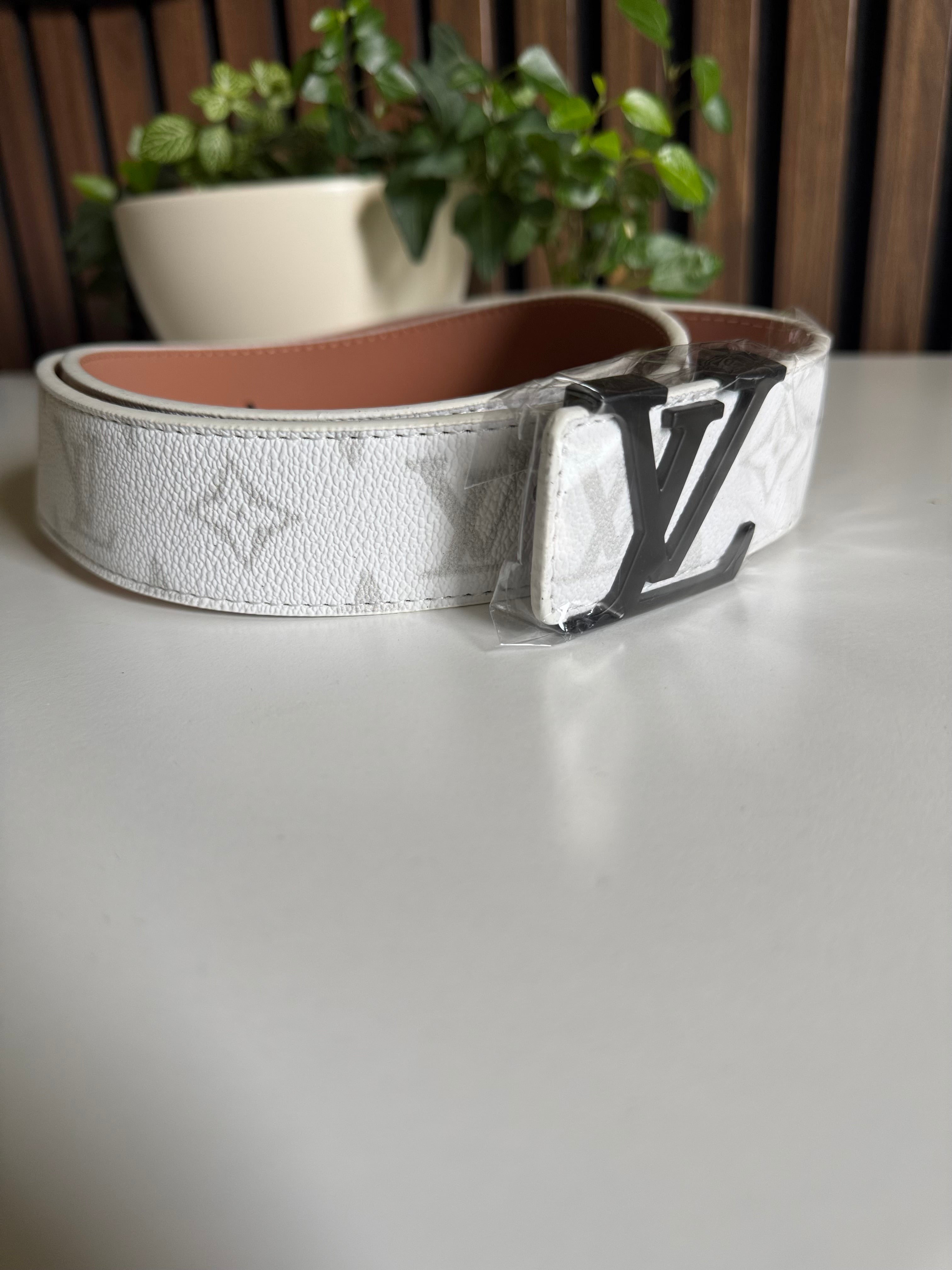 Lv Belt Modell (8)